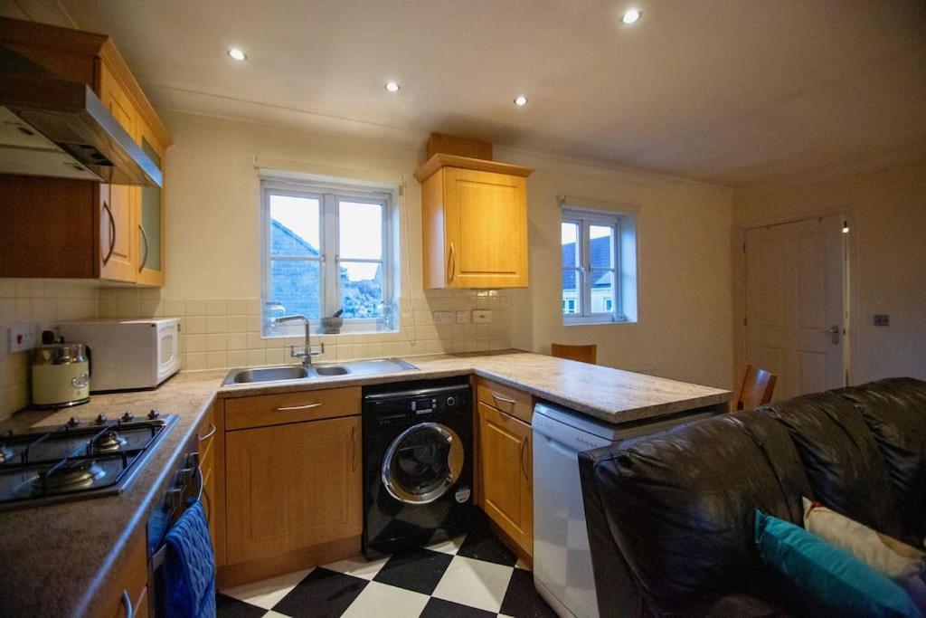 Marley's Coach House -